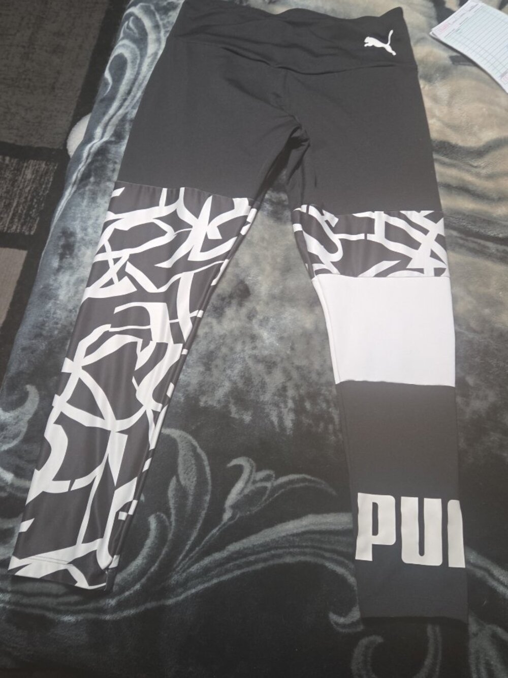PUMA Women's XL Black/White Geometric High Rise Ankle Leggings Stretch